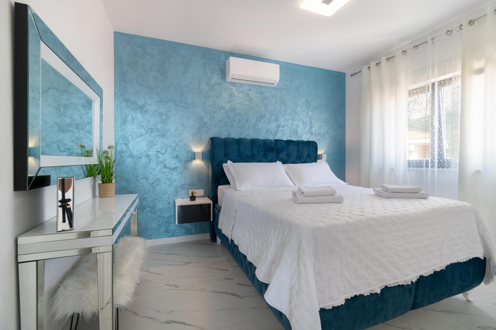 شقة Lux Penthouse Panoramic View With Jacuzzi ماكارسكا المظهر الخارجي الصورة