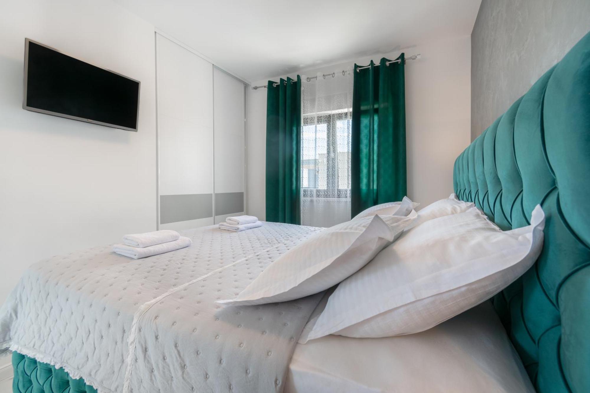 شقة Lux Penthouse Panoramic View With Jacuzzi ماكارسكا المظهر الخارجي الصورة